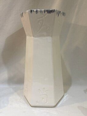 Hull Pottery Pagoda USA Hexagon Ceramic Vase MCM Ivory Color